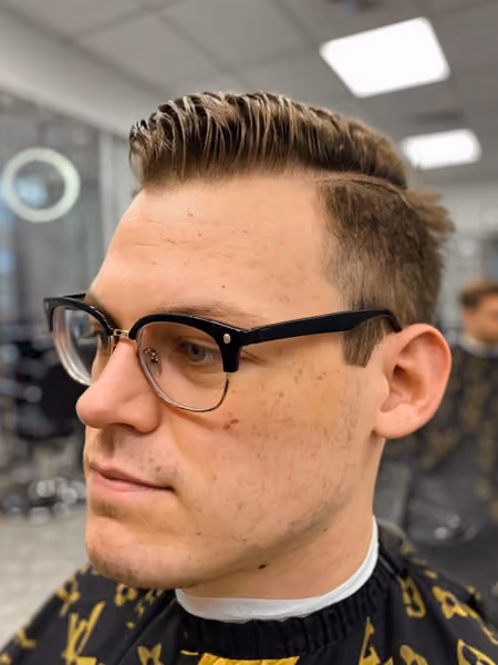 Executive Side Part & Low Scissor Taper - Angle A